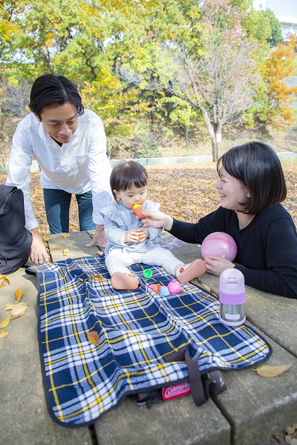 横浜市緑区の公園で撮影した家族のロケーションフォト